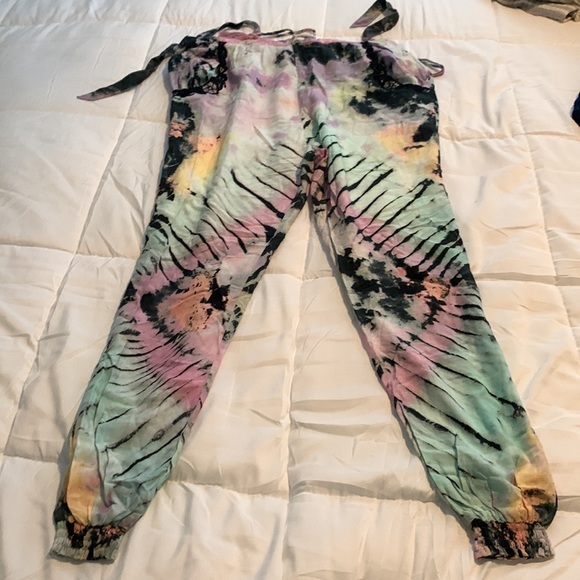 NWT Spell Lucy In The Sky Jumpsuit Spell & The Gypsy Collective Tie Dye Lace XS - Picture 3 of 8